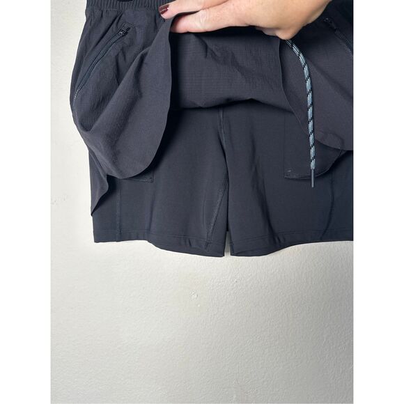 Athleta Trekkie North Skort sz 10 Black - Picture 3 of 5